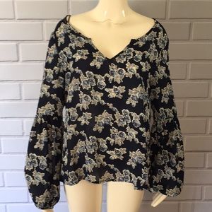 🙉 Love Sadie top